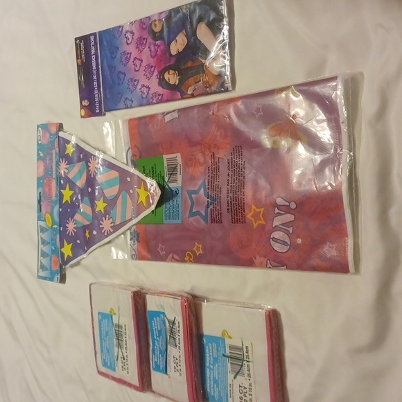 Nwt Rock on party set 6 pc - Picture 3 of 4